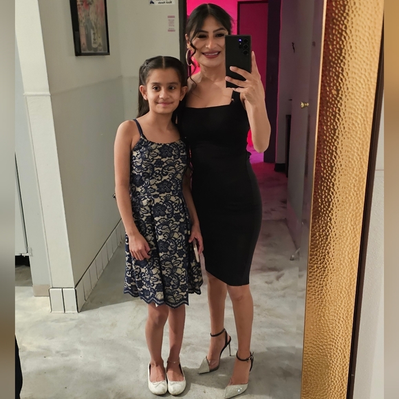 Speechless Women’s Lace & Flare Dress - Picture 7 of 7